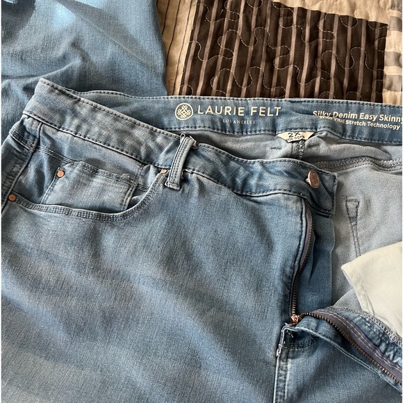 SOLD - Picture 2 of 7